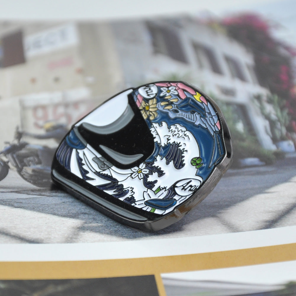 Arai-Helmet-Pin-Badge-Gift-for-Bikers-Motorbike-Riders