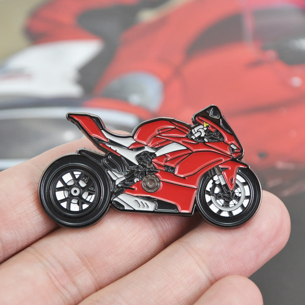 Ducati-V4s-pin-badge