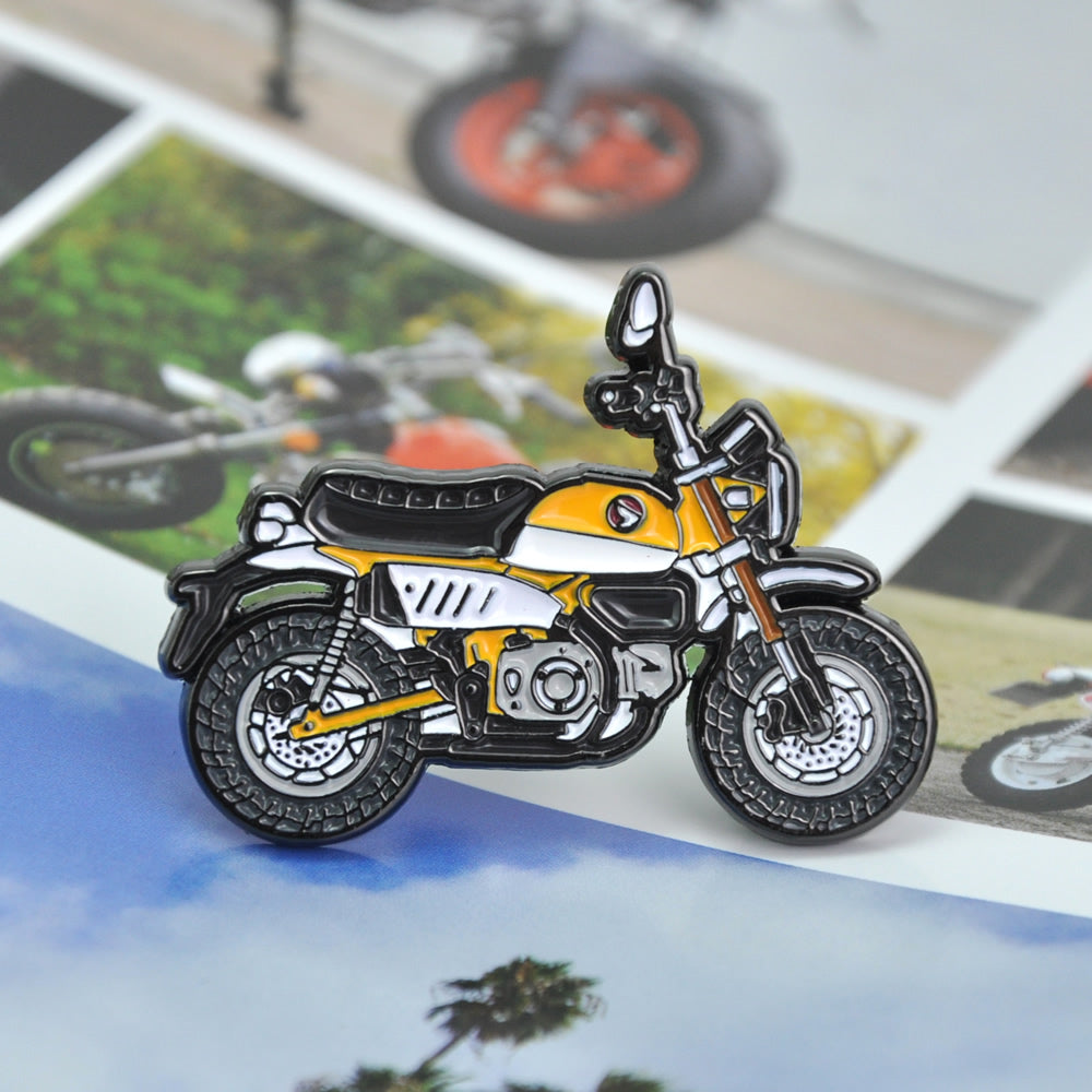 Honda-Monkey-125-Retro-Mini-Trail-Vintage-Minibike-Motorcycle-Lapel-Pin-Badge