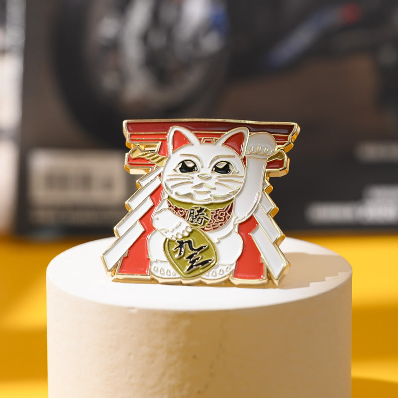 Lucky-Cat-Marc-Marquez-Shoei-Motegi2-X14-Helmet-Pin-Badge