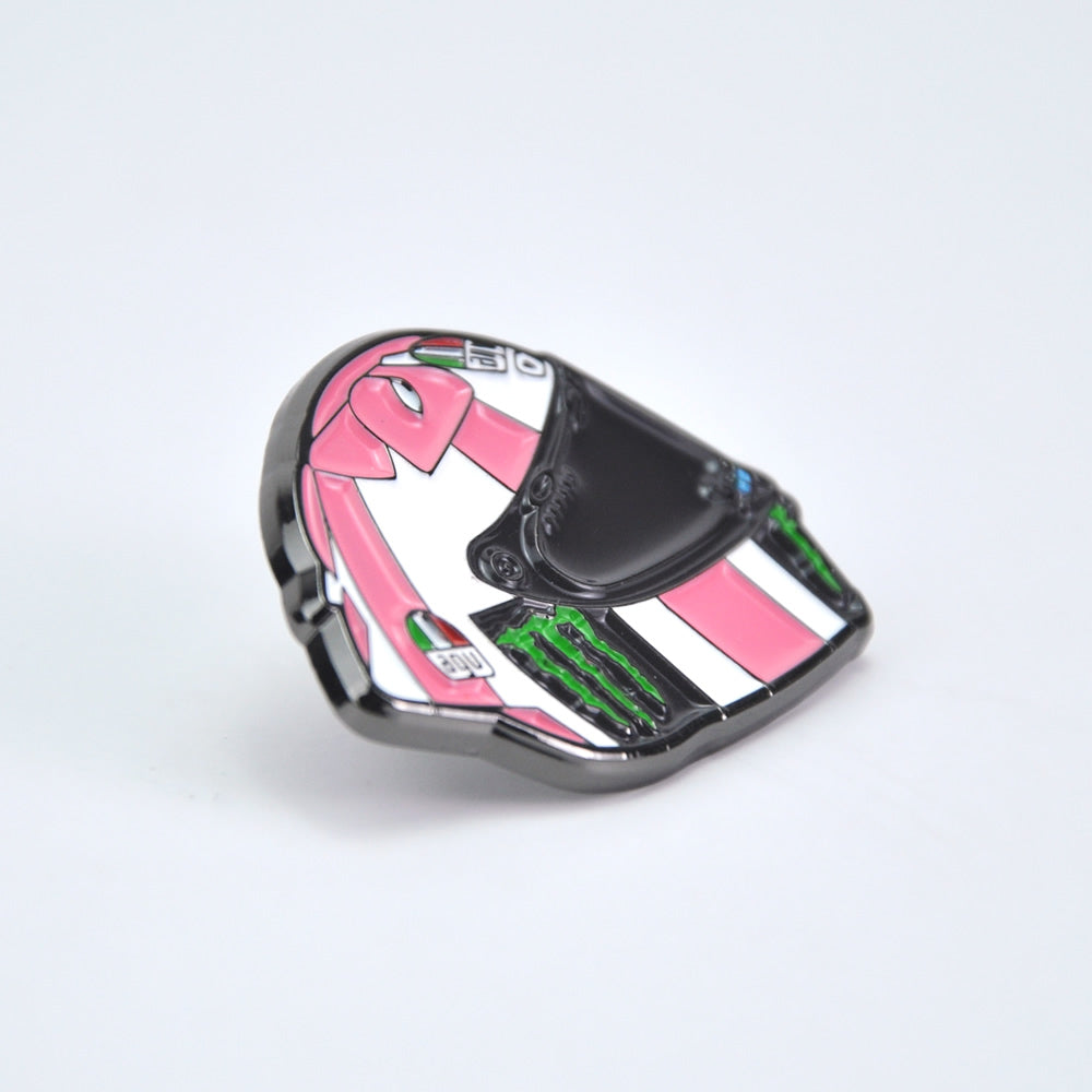    Valentino-Rossi-AGV-Pink-Bowhelmet-pin