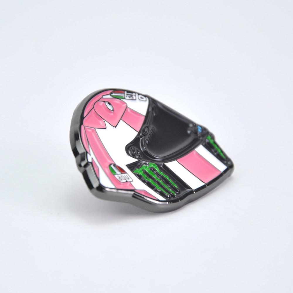 Valentino-Rossi-AGV-Pink-Bowhelmet-pin