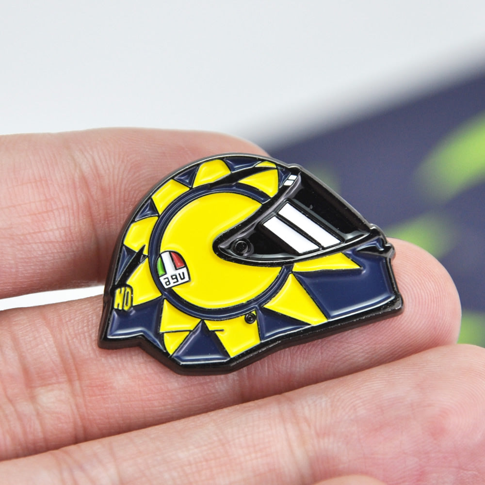 Valentino-Rossi-Soleluna-2018-Helmet-Pin-Gift