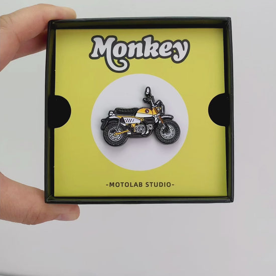  Honda-Monkey-125-Retro-Mini-Trail-Vintage-Minibike-Motorcycle-Pin-Badge-Video