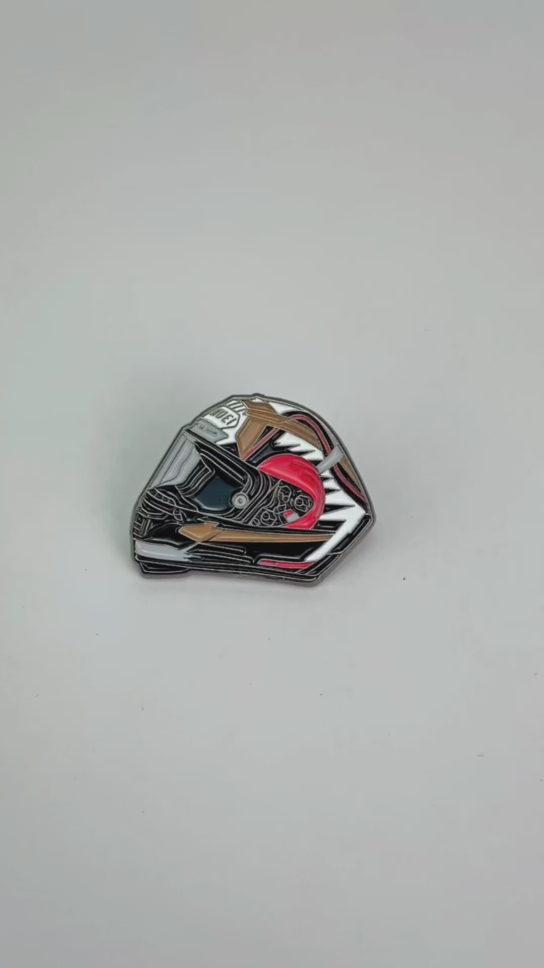 Marc-Marquez-Shoei-X14-Motogp-Motegi2-Motorcycle-Motorbike-Helmet-Lapel-hat-backpack-enamel-Pins-Badges-Gifts-for-Fans-Biker-Rider-Video