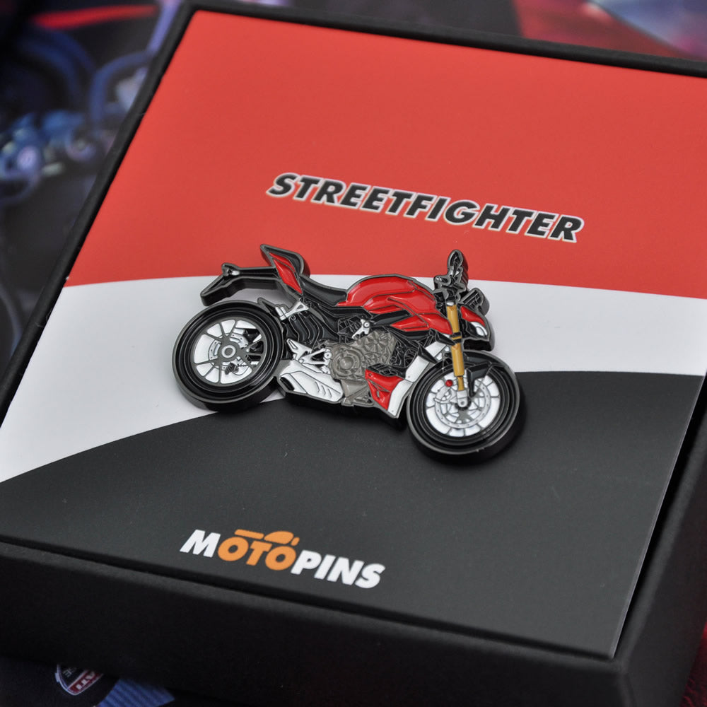 Motopins-Ducati-Streetfighter-V4S-Motorcycle-Lapel-Pin-Badge-Great-Unique-Motorbike-Gift-Bikers-Riders-Pinback