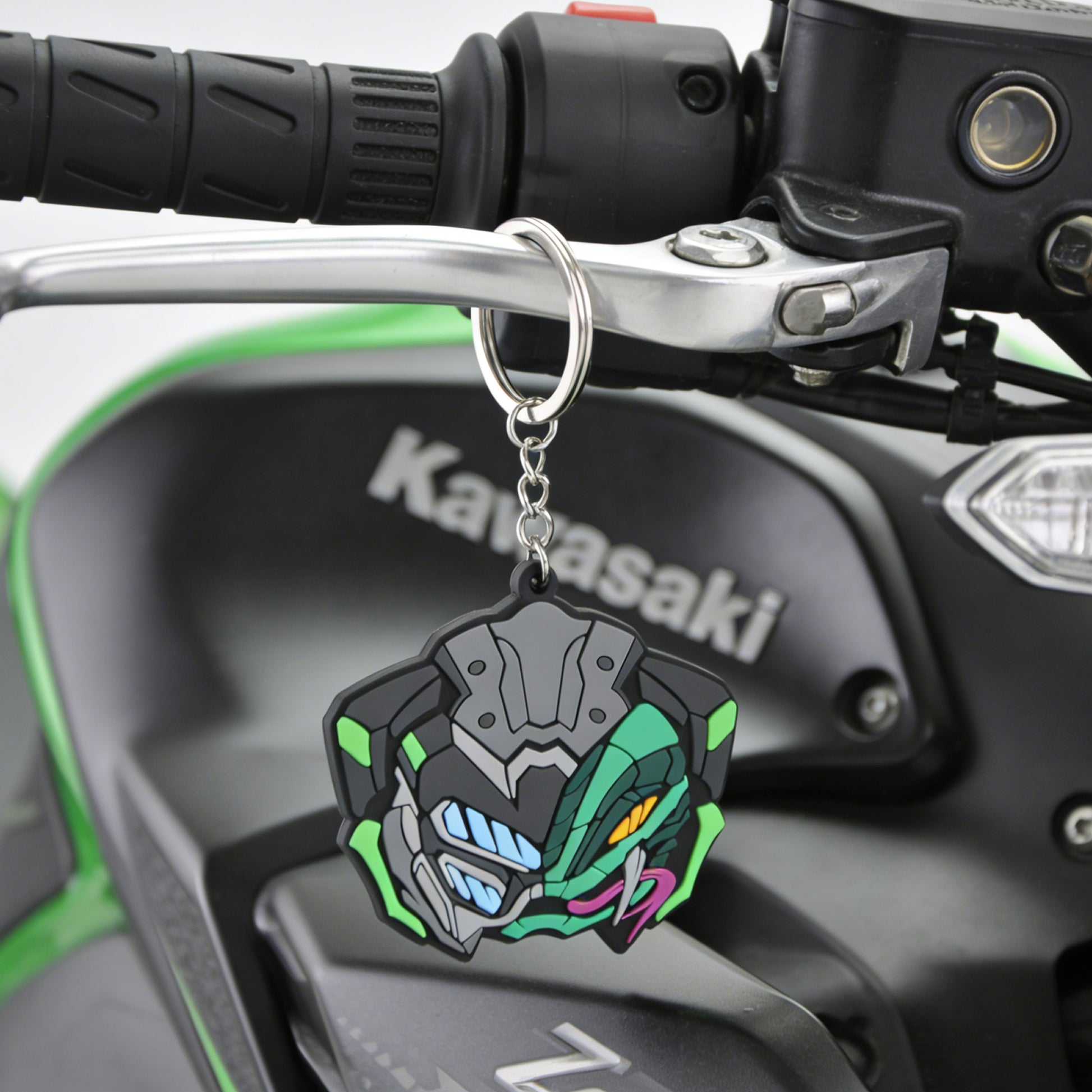 motopins-durable-kawasaki-z900-pvc-key-ring-motorcycle-front-head-shape-accessory-for-riders-and-gifting