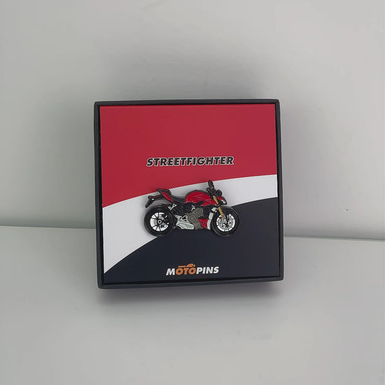 Motopins-Ducati-Streetfighter-V4S-Motorcycle-Lapel-Pin-Badge-Best-Motorbike-Gift-Bikers-Riders-Pinback-video